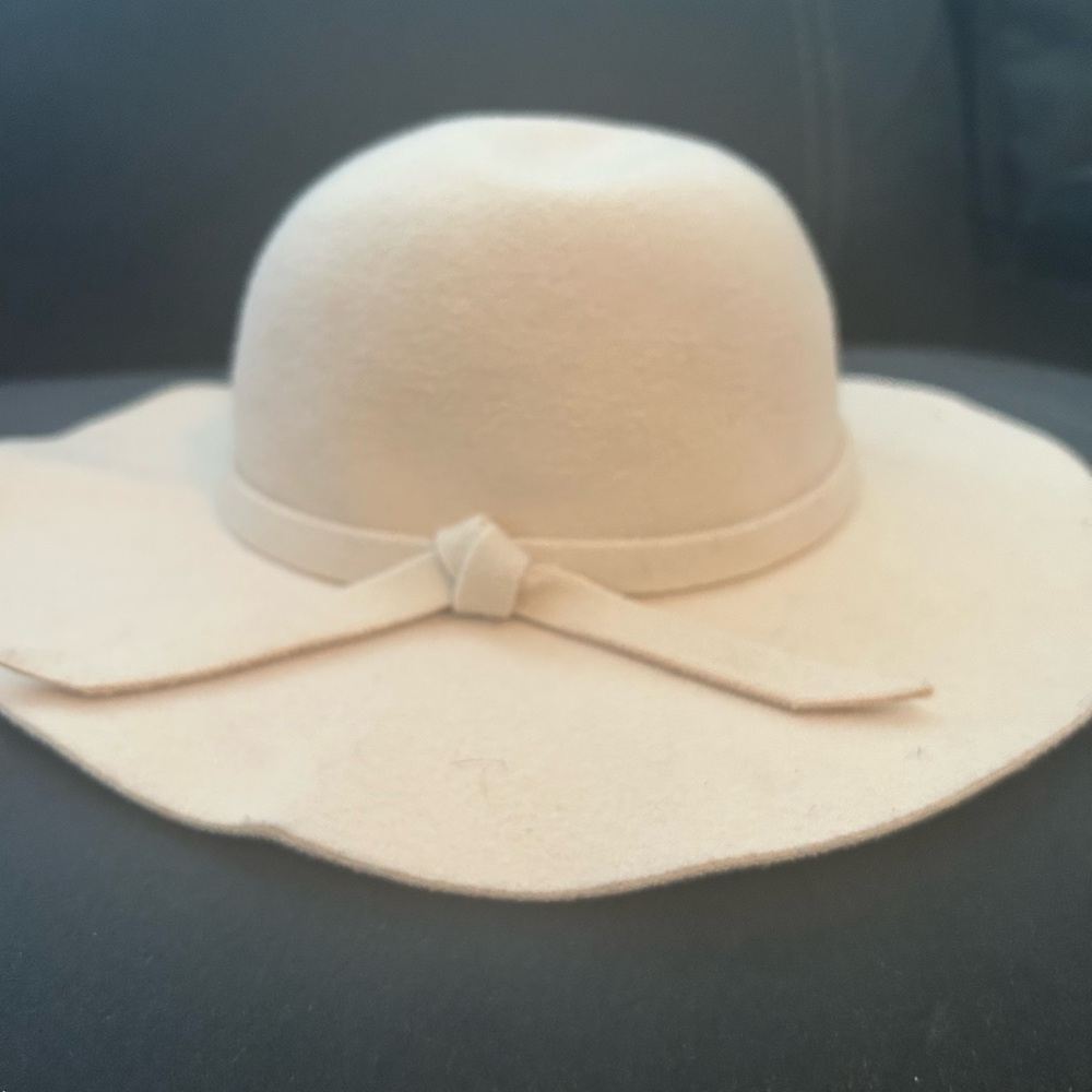 Bailey’s Blossoms Wide Brim Felt Floppy Hat - Creamy pink